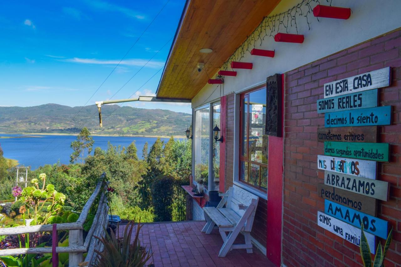 Villa Santa Helena Гуатавита Экстерьер фото