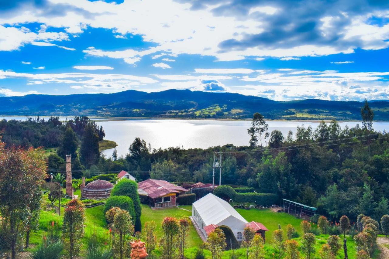 Villa Santa Helena Гуатавита Экстерьер фото